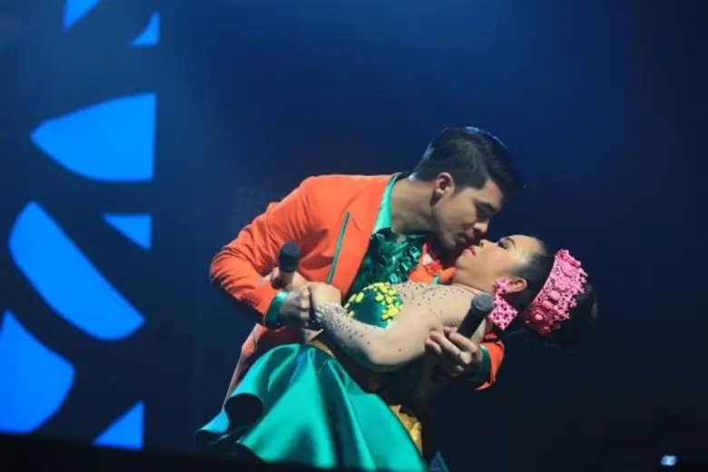 เห็นท่าที่ประหม่าของ หนุ่มว่าน ที่ต้องมีซ...