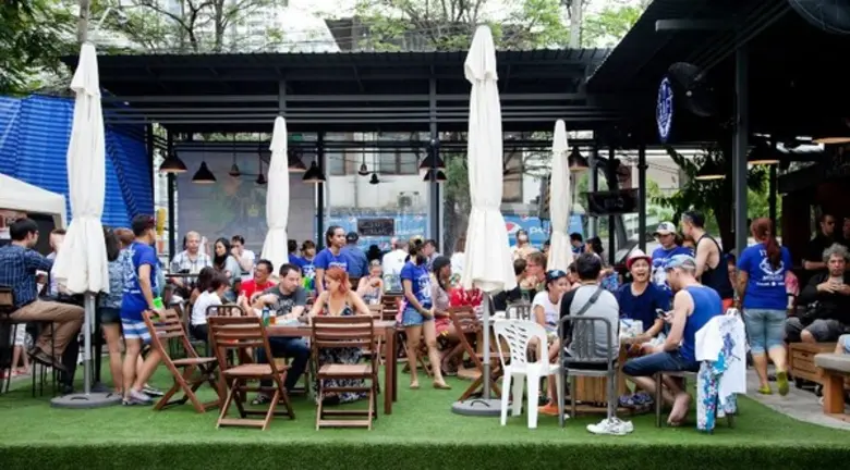 อีกครั้งที่ ร้าน คราฟท์, วิสการ์ และเดอะ ...