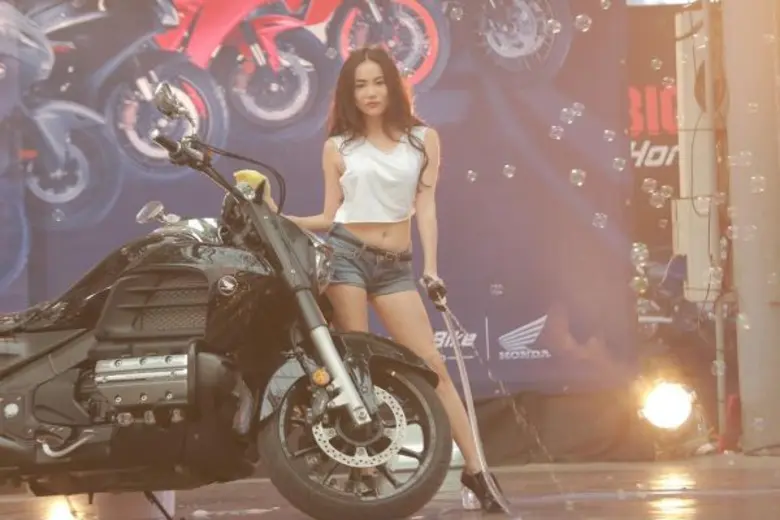 ถ้าพูดถึงเรื่องความเซ็กซี่คงต้องยกให้เธอค...