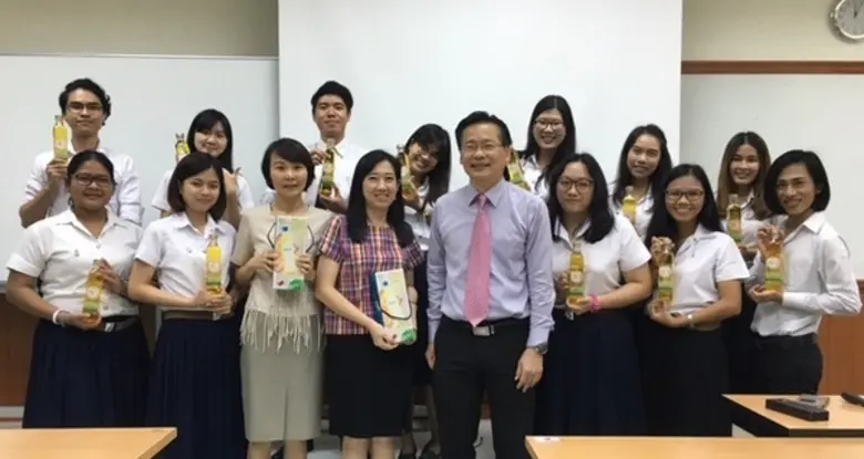 คุณประวิทย์ สันติวัฒนา กรรมการบริหารกลุ่ม...