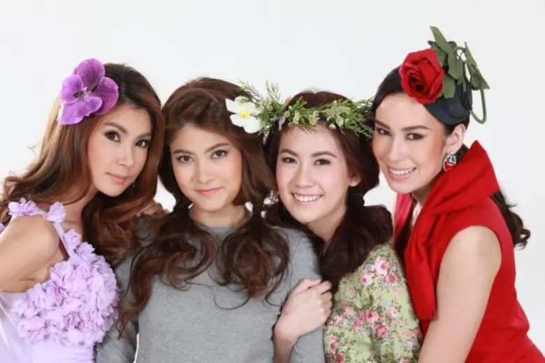 เรื่องย่อ: บุษบาเร่ฝัน