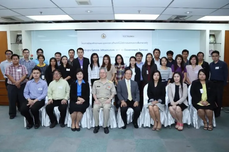 นายวีระศักดิ์ กิติวัฒน์ที่ปรึกษาด้านต่างป...