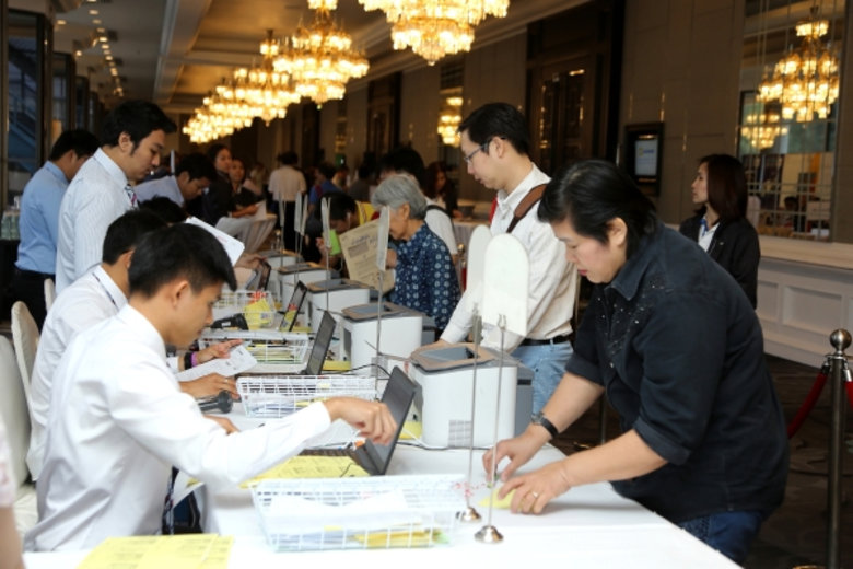 ภาพข่าว: บมจ.เทเลอินโฟ มีเดีย ร่วมงานประชุมสามัญผู้ถือหุ้นประจำปี 2559 จัดโดย บมจ.ซีเอส ล็อกซอินโฟ