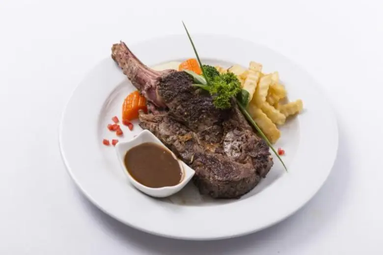 ตลอดเดือนเมษายนนี้ ห้องอาหารแคลิฟอร์เนีย ...