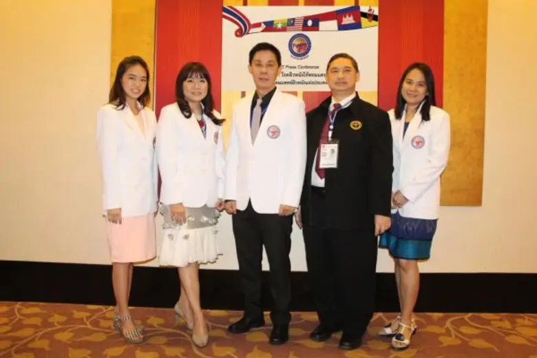 เมื่อเร็ว ๆ นี้ รศ.นพ.นภดล นพคุณ นายกสมาค...