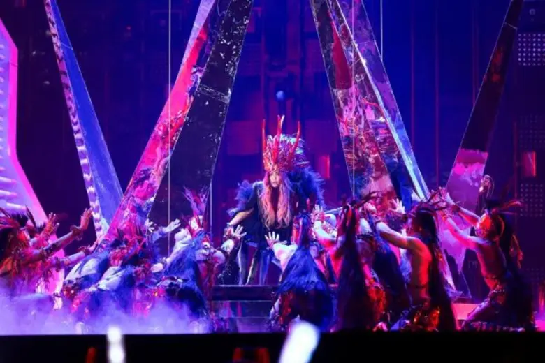 จางฮุ่ยเม่ย ซุป’ตาร์ ดีว่าสาวแห่งเกาะไต้หวัน “มาดอนน่าแห่งวงการเพลงจีน” และ “ทูตสีรุ้ง” ของคนรักเพศเดียวกัน คอนเฟิร์ม A-MEI | Amit “ UTOPIA 2016 World Tour ” จัดเต็มมันส์กระจาย คอนเสิร์ตดี๊ดีที่ต้องดู !!!