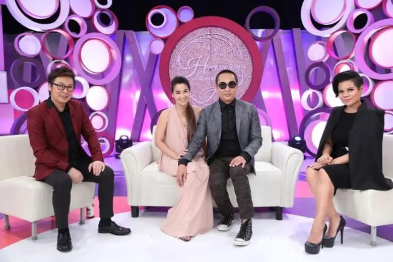 ทีวีไกด์: รายการ “น้ำผึ้งพระจันทร์” “เปิ้ล - นาคร” ควง “จูน – กษมา” เผยเรื่องลับความรักสุดหรรษา แบบฉบับ “ครอบครัวศิลาชัย”