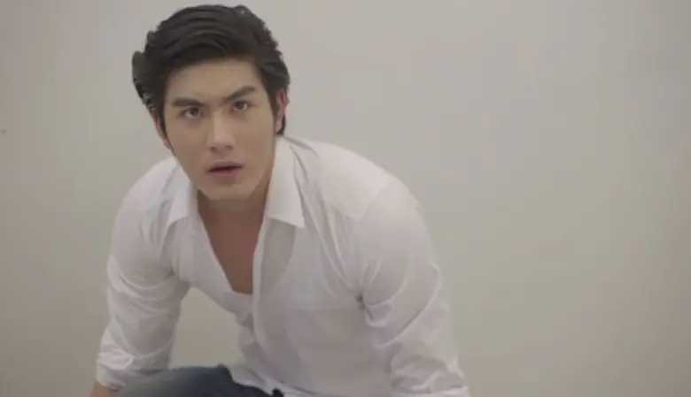 ทีวีไกด์: ซีรี่ส์ “Kiss The Series รักต้องจูบ” "เมฆ" โทษตัวเอง เป็นต้นเหตุ "มายด์" ตกบันได