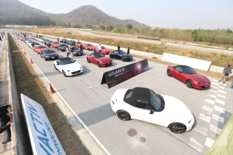 มาสด้าอัดกิจกรรม CRM สานสายสัมพันธ์กับลูกค้า จัดงานสุดเอ็กซ์คลูซีฟเสริมภาพลักษณ์ความสปอร์ต