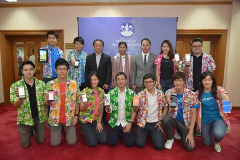 นางกอบกาญจน์ วัฒนวรางกูร รมว ท่องเที่ยวแล...