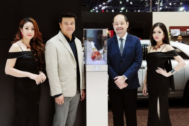 โรลส์-รอยซ์ มอเตอร์ คาร์ส แบงคอก โดย นายฉ...