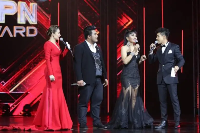 “ครูกานต์-จอย-ดีเจ.ดาว-หมีเอก” 4 ผู้เข้าแข่งสุดท้าย “เคพีเอ็น อวอร์ด ครั้งที่ 25” ลุ้น!! เสาร์ที่ 9 เมษายน นี้ ใครจะคว้าแชมป์นักร้องยอดเยี่ยมแห่งประเทศไทย