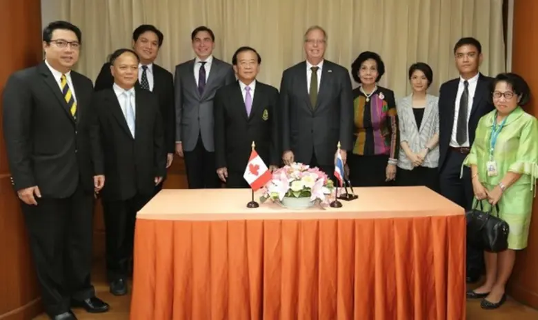 ผู้ช่วยศาสตราจารย์วุฒิศักดิ์ ลาภเจริญทรัพ...