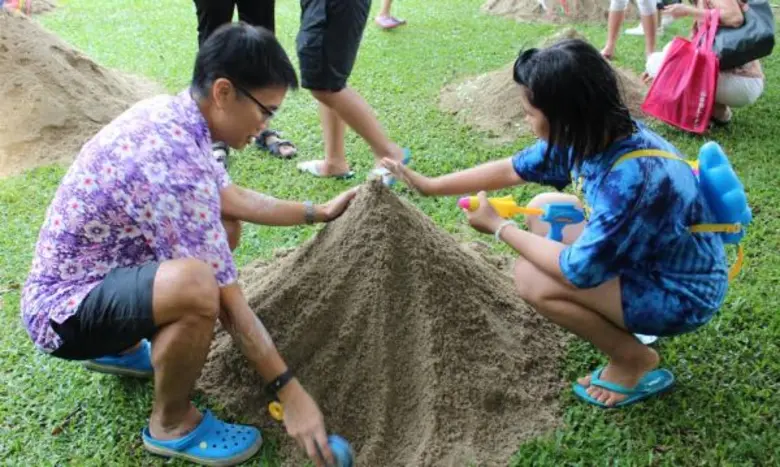 สามพราน ริเวอร์ไซด์ จัดแพคเกจพิเศษ “สงกรานต์วิถีไทย”