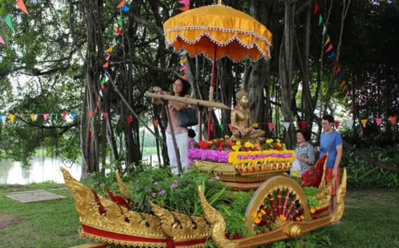 สามพราน ริเวอร์ไซด์ จัดแพคเกจพิเศษ “สงกรานต์วิถีไทย”