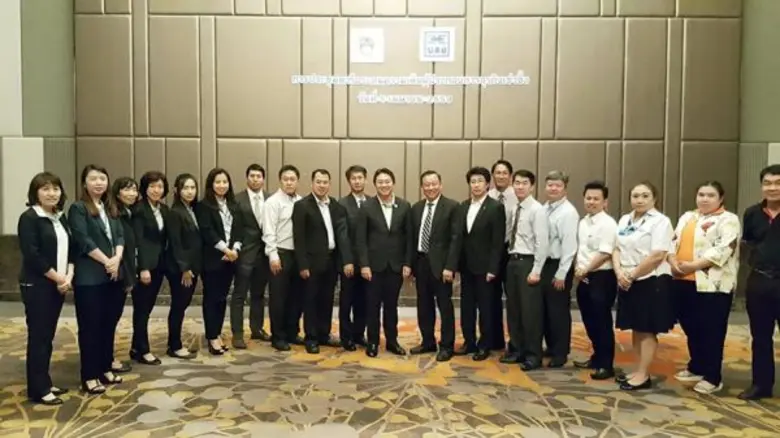 นายวิเชษฐ วรกุล รองผู้จัดการทั่วไป สายงาน...