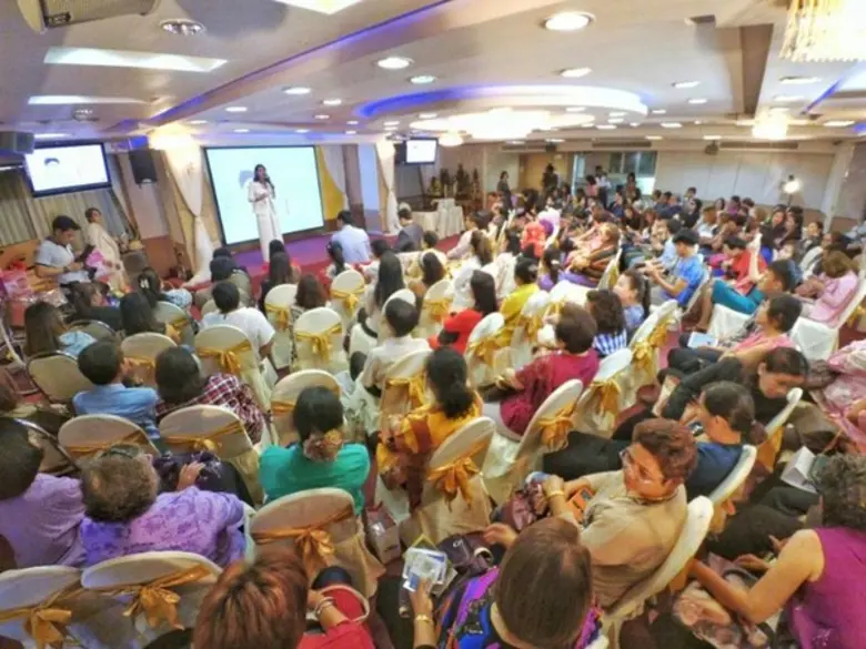 บริษัท ลาชูเล่ คอสเมติคส์ (ประเทศไทย) จำกัด จัดงาน Lachule Speed to Success & Gala Night