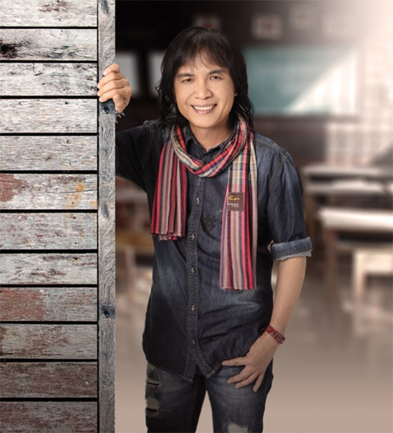 กว่า 100 บทเพลง จากปลายปากกาครูผู้สร้างถู...