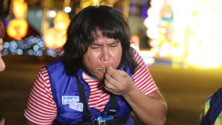 ทีวีไกด์: รายการ "ช่วยฉันที Do Me A Favor (ดูมีอะเฟเวอร์)" “เฟี้ยวฟ้าว-โจ๊ก-แร็ปเอก” เปิดศึกแห่งความเกรียน 1 หญิง 2 ชาย!!!