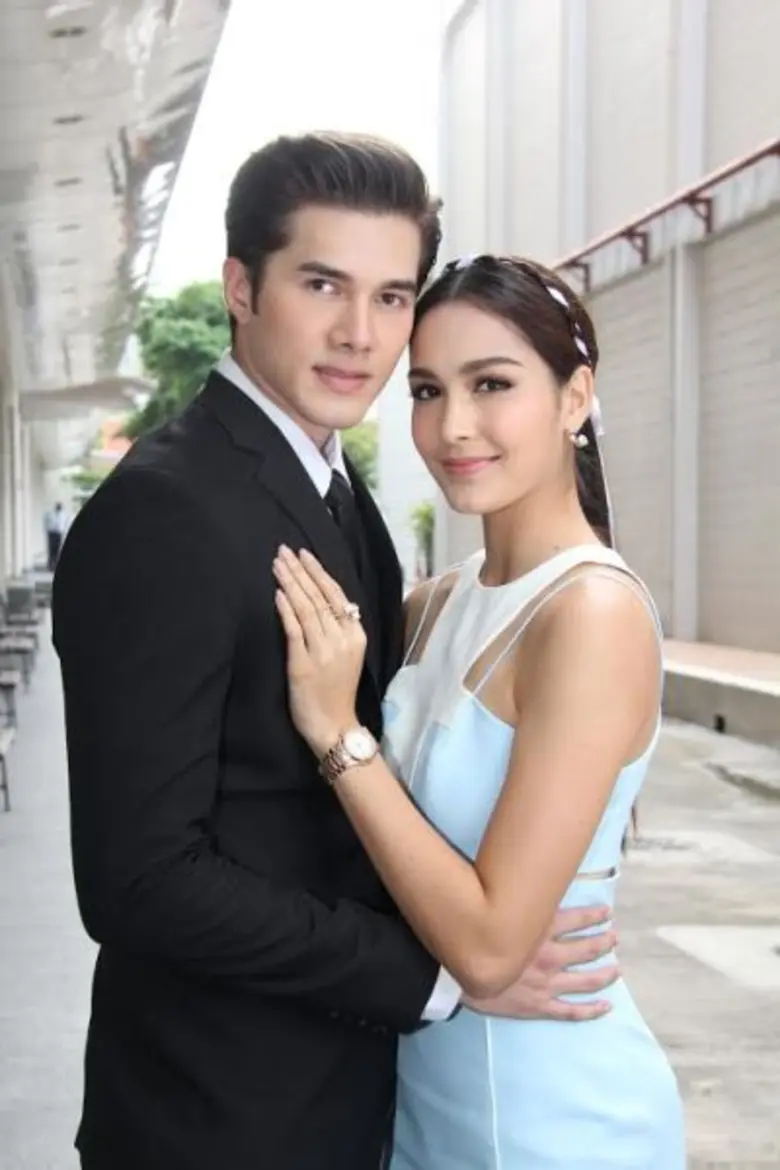 นักแสดงช่อง 7 สี ยกทัพ เดินรณรงค์ เชิญชวนเล่น “สงกรานต์สร้างสรรค์ รักษ์น้ำ รักษ์โลก”