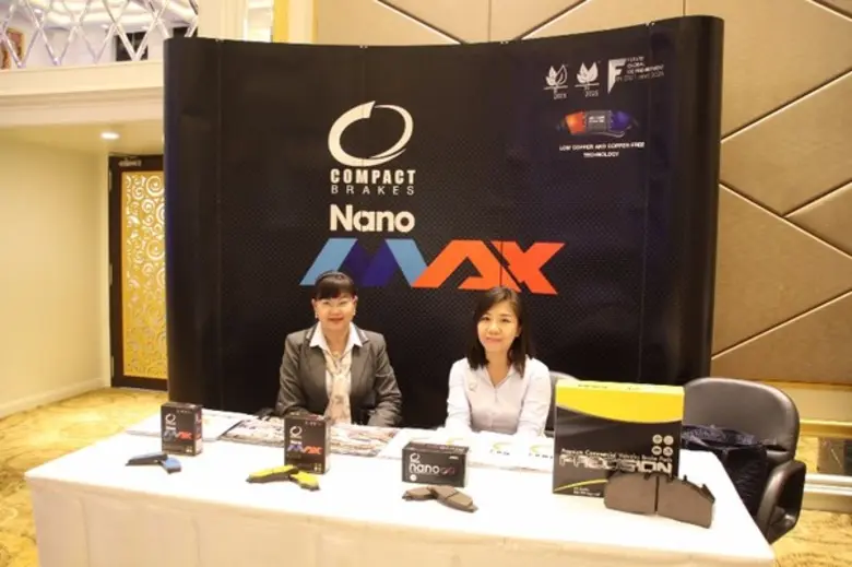 คอมแพ็คเบรก ร่วมงานแถลงข่าวงานแสดงสินค้ายานยนต์ ชิ้นส่วน อะไหล่ยานยนต์ และอุปกรณ์ตกแต่ง 2559