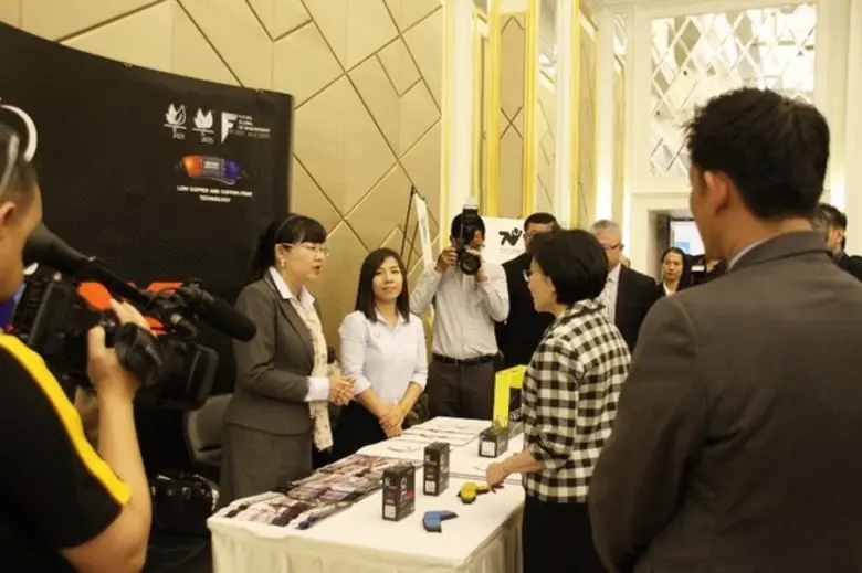 คอมแพ็คเบรก ร่วมงานแถลงข่าวงานแสดงสินค้ายานยนต์ ชิ้นส่วน อะไหล่ยานยนต์ และอุปกรณ์ตกแต่ง 2559