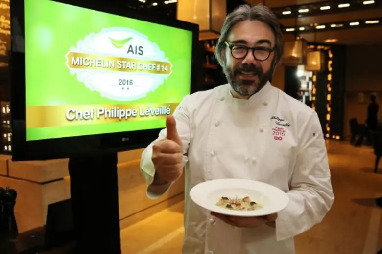 เอไอเอส ชวนลูกค้าสัมผัสประสบการณ์เหนือระดับด้วยอาหารรสเลิศ จากเชฟฟิลิปป์ เลเวอล์เย่ เชฟมิชลินระดับ 2 ดาว จากอิตาลี