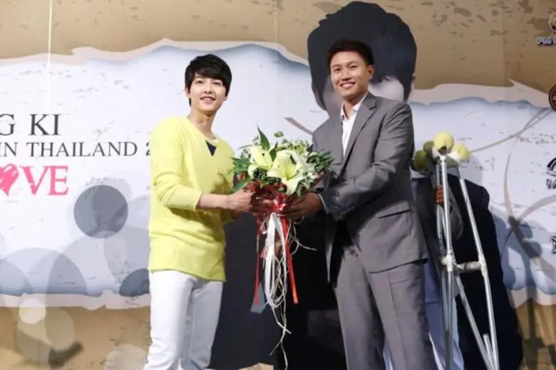 ถล่มทลายไม่มีใครเกิน! เมื่อผู้ชายในเครื่อ...