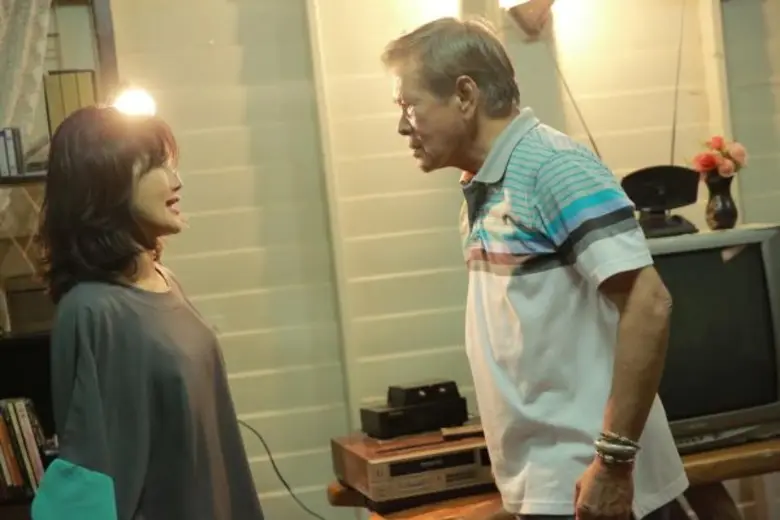 “ฌอห์ณ” โกรธจัด! เผลอต่อย “หนิง นิรุตติ์” หน้าคว่ำ ปกป้อง “ดี้ ชนานา”