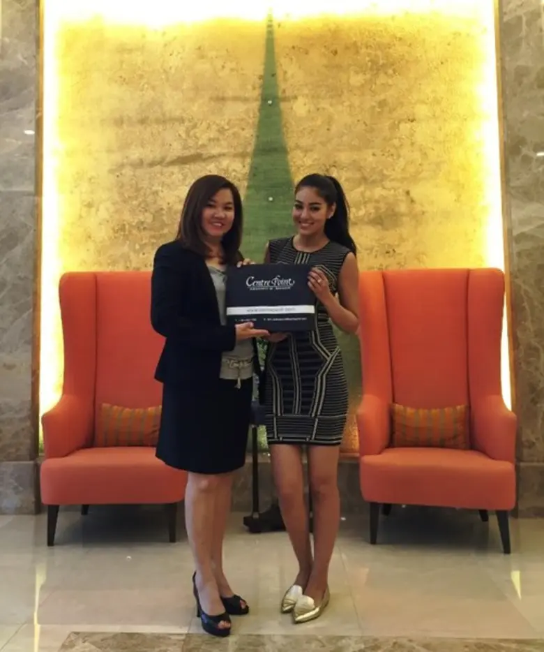 คุณลษา เจียมจินตนากุล ผู้อำนวยการฝ่ายขายแ...