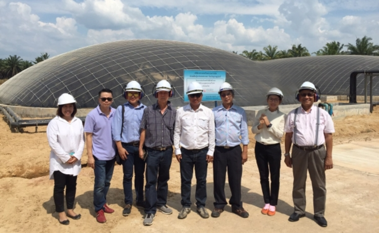 คุณชุตินันท์ กิจสำเร็จ (ที่ 1 จากซ้าย) กร...