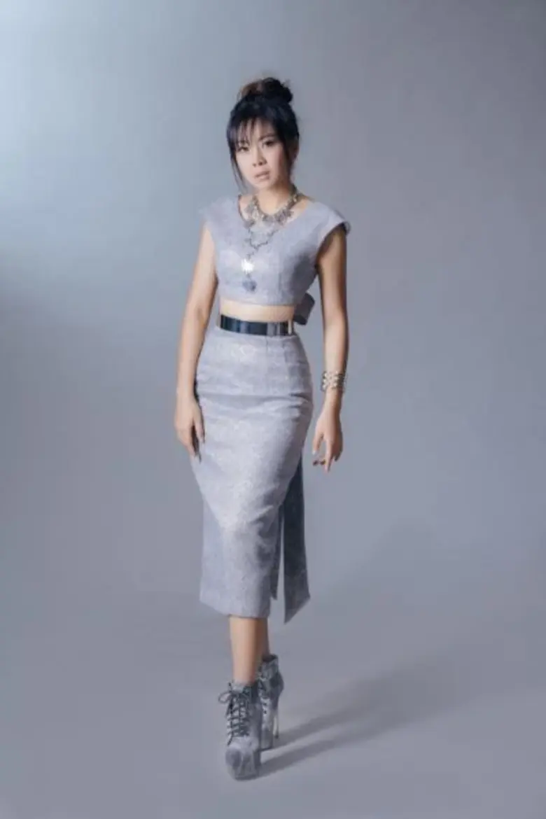 ความสามารถรอบตัวจริงๆ สำหรับ สาวเสียงดี เ...