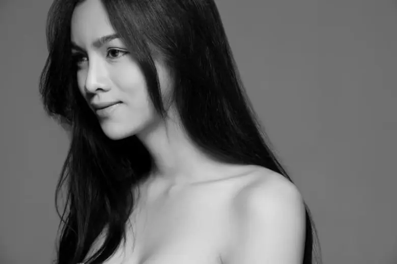 30 ผู้เข้ารอบ Miss Tiffany’s Universe 2016 เปลือยหน้าสดในการถ่ายภาพนิ่งชุด “Before”