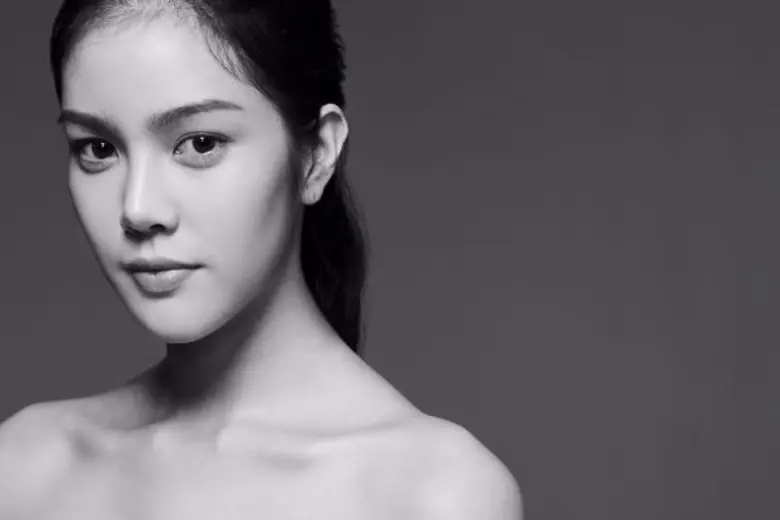 30 ผู้เข้ารอบ Miss Tiffany’s Universe 2016 เปลือยหน้าสดในการถ่ายภาพนิ่งชุด “Before”