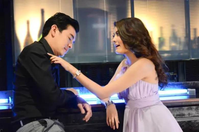 “มาร์กี้” บริหารเสน่ห์ยั่ว “ชาคริต” “มาร์กี้” เหวอ “ชาคริต” เมินไม่สนใจ