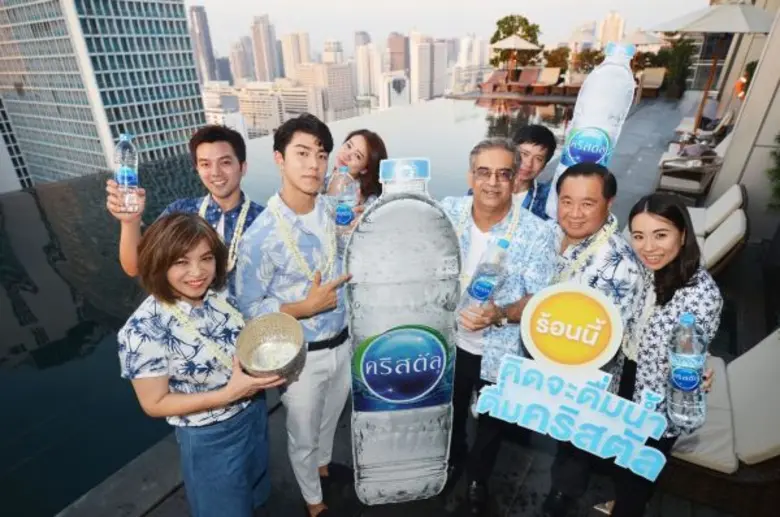คริสตัลฉลองทุบสถิติยอดขายสูงสุดเป็นประวัติการณ์ เดินหน้าพร้อมส่งน้ำดื่มคุณภาพเติมสุขทั่วไทยตลอดเทศกาลสงกรานต์