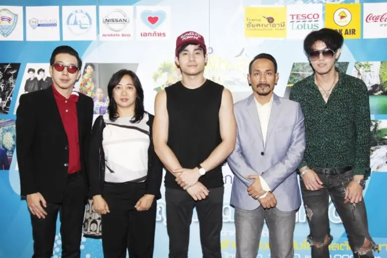 เทศกาลท่องเที่ยวและมหกรรมดนตรีที่ยิ่งใหญ่ที่สุดในภาคใต้ “เที่ยว พัด-ลุง” ณ เกาะลอย หาดแสนสุขลำปำ จ.พัทลุง ในวันอังคารที่ 12 เมษายน 2559 ตั้งแต่ 5 โมงเย็นเป็นต้นไป