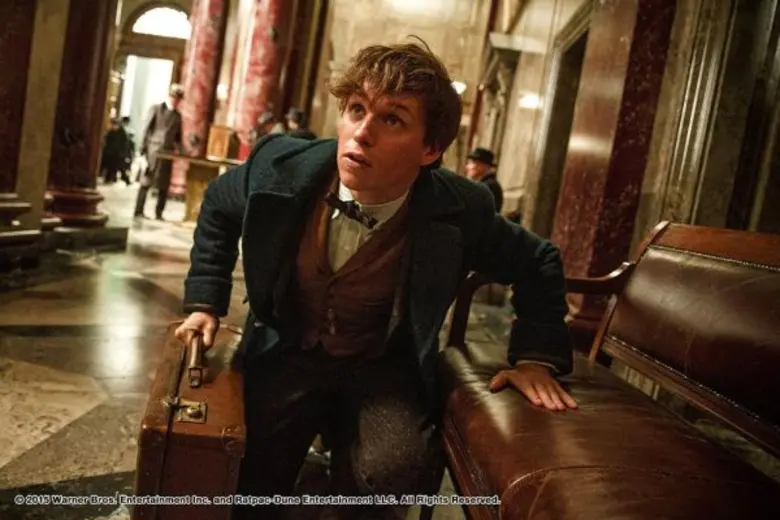 Movie Guide: สำรวจยุคใหม่แห่งโลกของเวทมนตร์ในตัวอย่างล่าสุดซับไทย Fantastic Beasts and Where to Find Them 17 พฤศจิกายนนี้ในโรงภาพยนตร์