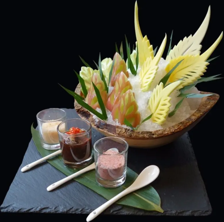 อร่อยรับลมร้อนกับข้าวแช่ชาววัง รังสรรค์โดยเชฟปูริดา ธีระพงษ์ ที่ร้านอาหารโอชาไทย?