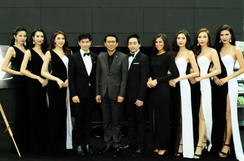 แอสตัน มาร์ติน แบงคอก โดย นายคมกริช นงค์ส...