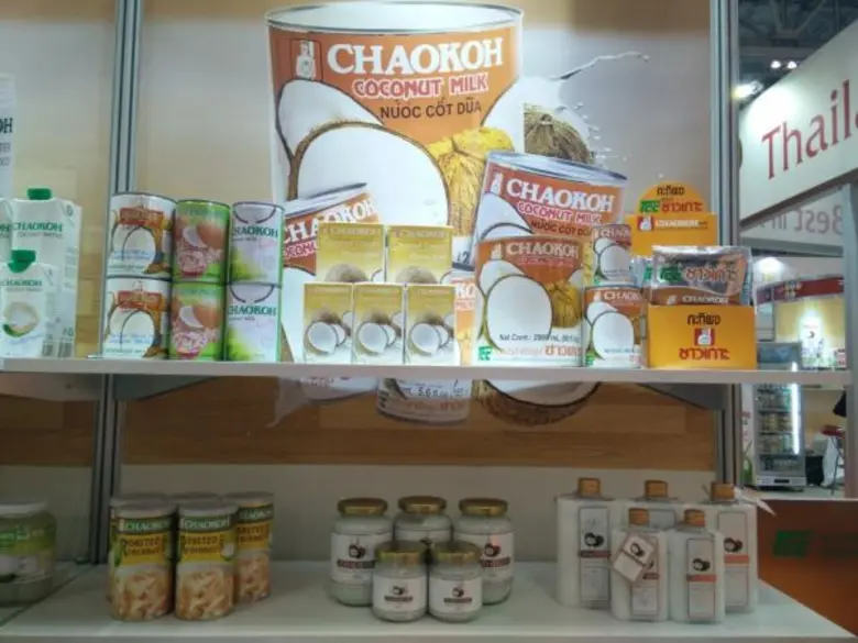 เทพผดุงพรมะพร้าวเดินหน้าสู่แบรนด์ระดับโลก นำชาวเกาะและแม่พลอยลุยตลาดต่างประเทศย้ำตำแหน่งผู้ส่งออกอันดับหนึ่ง