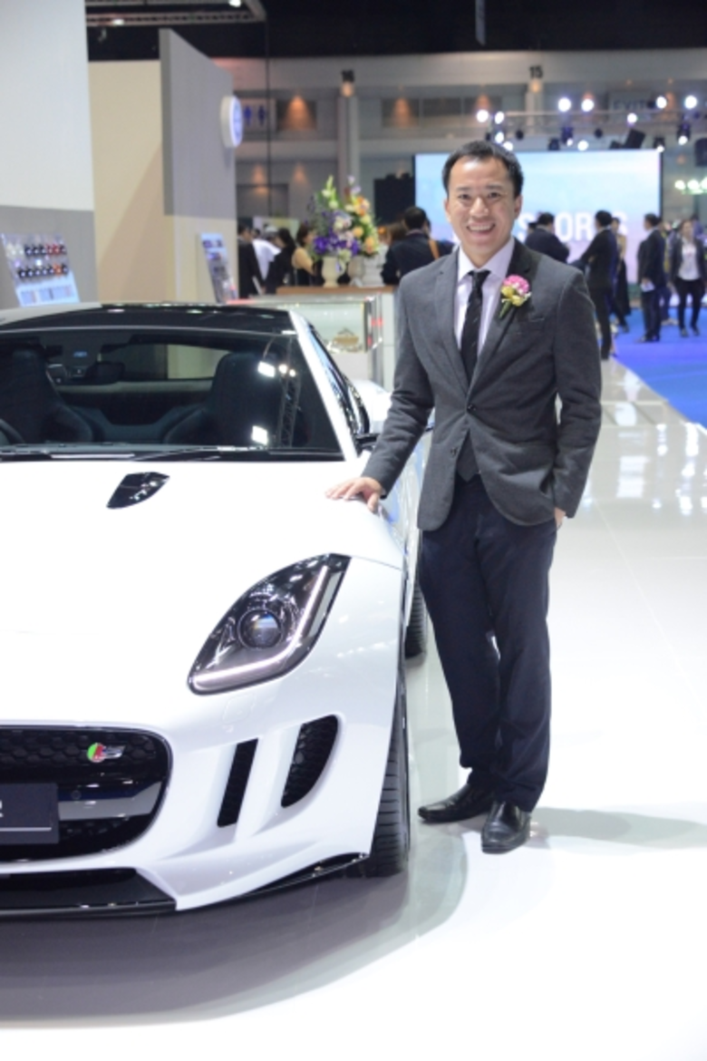 จากัวร์ เอ็กซ์อี ฉลองยอดขายทะลุเป้าในงานบางกอก อินเตอร์เนชั่นแนล มอเตอร์โชว์ ครั้งที่ 37