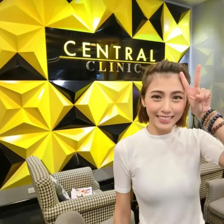 “แอปเปิ้ล” ราศีเจ้าสาวจับ “ฟลุค” ไฟเขียวโชว์หุ่น โว ! รักราบรื่นรอธุรกิจลงตัวพร้อมประกาศมีข่าวดี