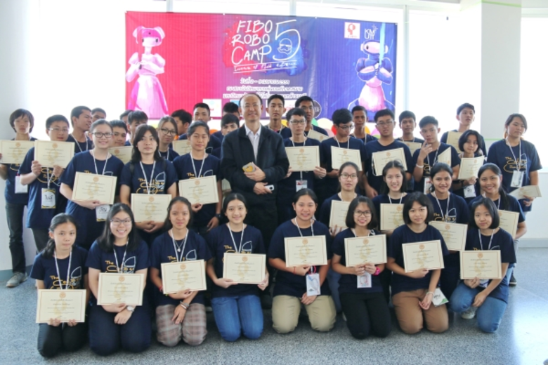 รศ.ดร.สยาม เจริญเสียง ผู้อำนวยการสถาบันวิ...