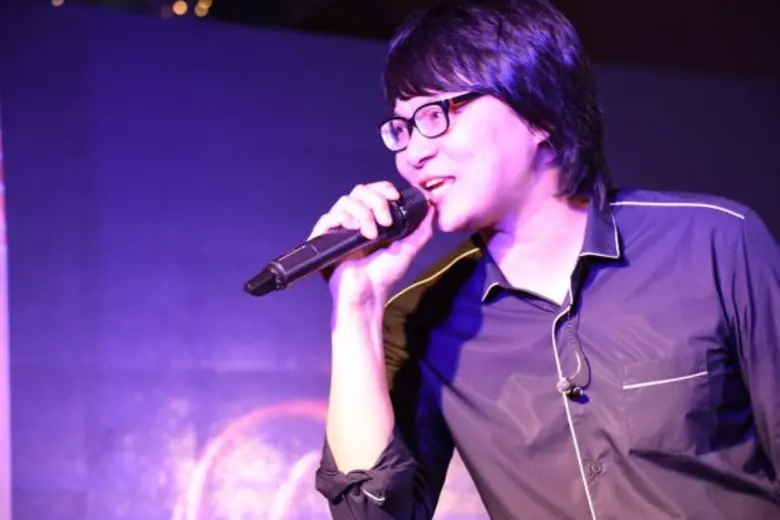 โทนี่ รากแก่น - เบ็น-วราวุฒิ ชนะโหวต งาน แอ๊กซ์ ดาร์ค โกลด์ แบทเทิล ปาร์ตี้ คว้าใจหนุ่มสาวทั่วประเทศ ยกตำแหน่งหนุ่มสุดคูลที่สาวๆ คิดว่า “ใช่” มากที่สุด