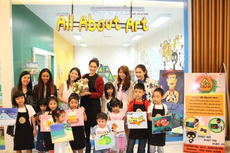 "อิงกฤต เดอะวอยซ์" สาวน้อยลูกครึ่งเสียงดี...