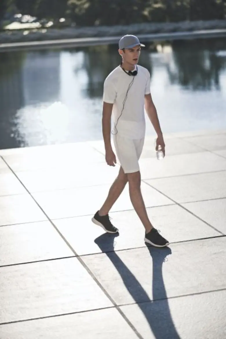 ยูนิโคล่ ผู้นำตลาดเสื้อผ้าและแฟชั่นระดับโ...