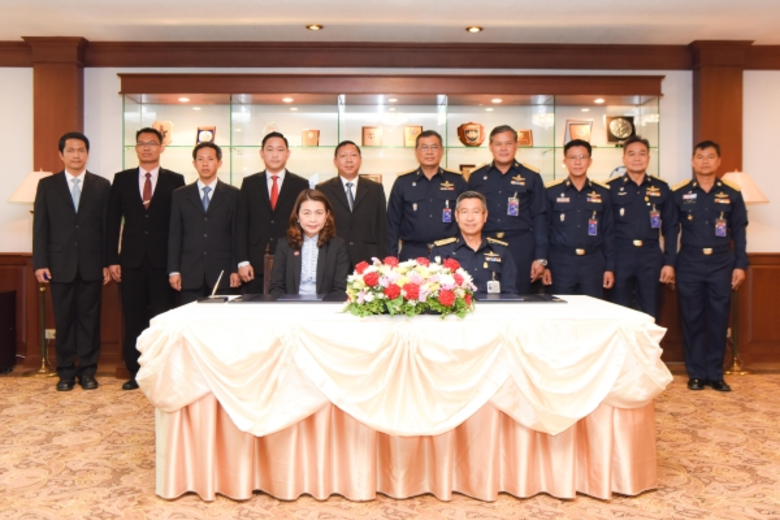 พลอากาศเอกตรีทศ สนแจ้ง ผู้บัญชาการทหารอาก...