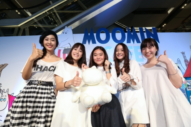 จากจุดเริ่มต้นของเด็กผู้หญิงคนหนึ่ง ที่เกิดความหลงร...