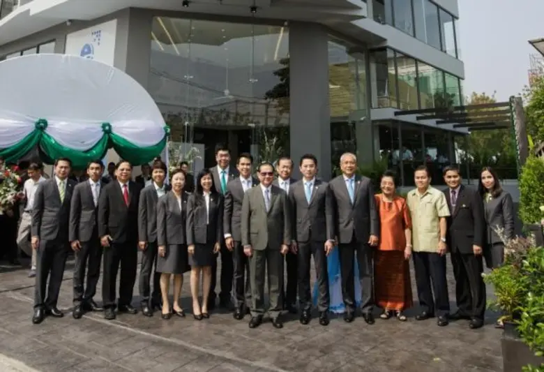 ดร.พงษ์ศักติฐ์ เสมสันต์ (ที่5จากขวา) ประธ...